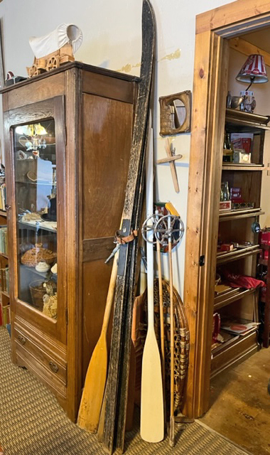 Fly-Trap-Antiques-skiis-poles-oars-snow-shoes_380x640