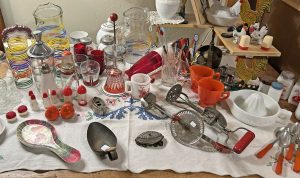 Photo of items for sale at Fly Trap Antiques: Kitchenalia