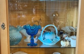 Fly-Trap-Antiques-display-of-various-types-of-GLASS-items-359x487
